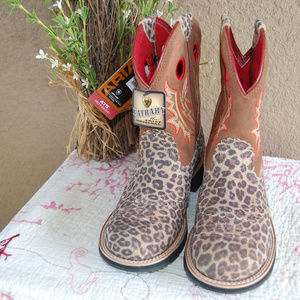 Ariat Shoes - Ariat Fatbaby Cowgirl Boots New Ariat Shoes - Ariat Fatbaby Cowgirl Boots New